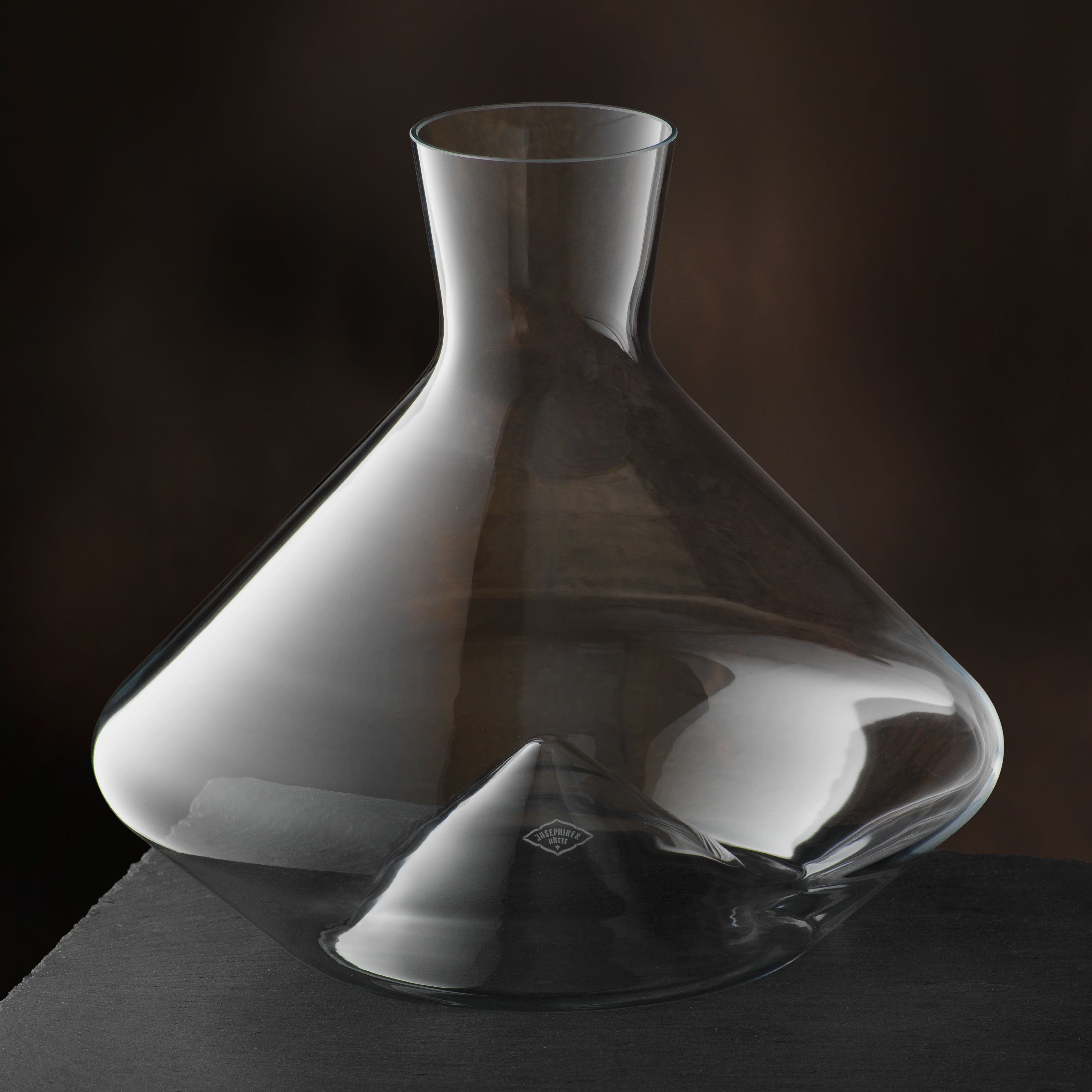 Josephine N° 8 – Magnum Decanter by Josephinenhütte