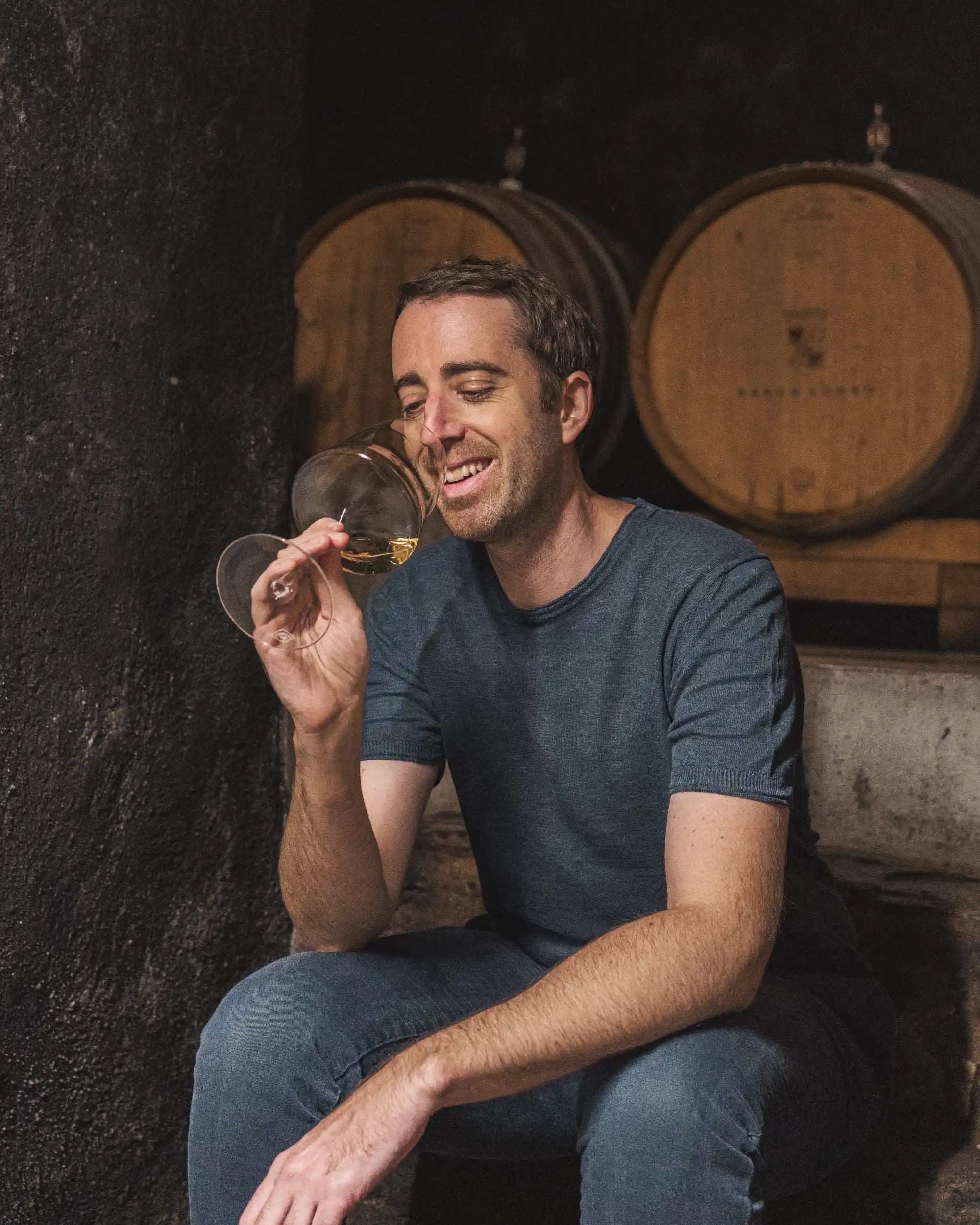 Felix Anton baron Longo tasting his wine on Josephine N° 3 Red Wine Glass