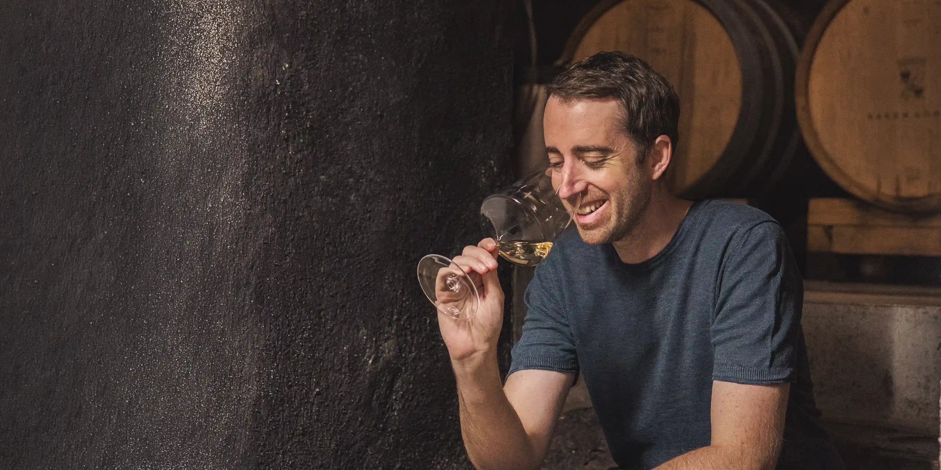 Felix Anton baron Longo tasting his wine on Josephine N° 3 Red Wine Glass